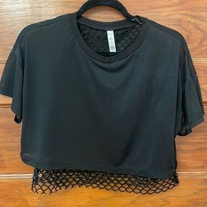 ALO yoga cropped tshirt